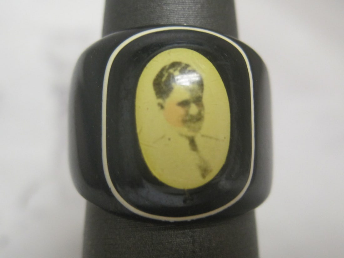 Antique Celluloid Prison Ring with Portrait: Size 5 