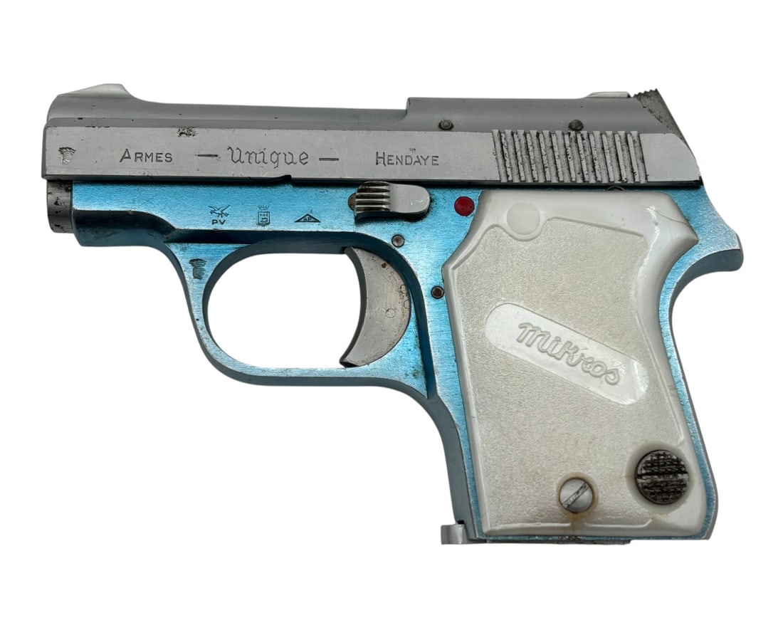 Micros Unique Hendaye .22 SHORT Semi-Automatic Pistol with Leather Gun Case - 2