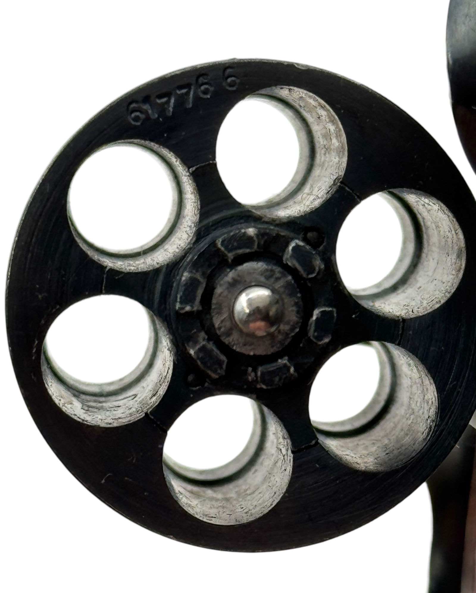 Excellent Desirable 1960s Smith & Wesson Model 36 Chief's Special "Flat Latch" .32 S&W LONG Revol... - 5