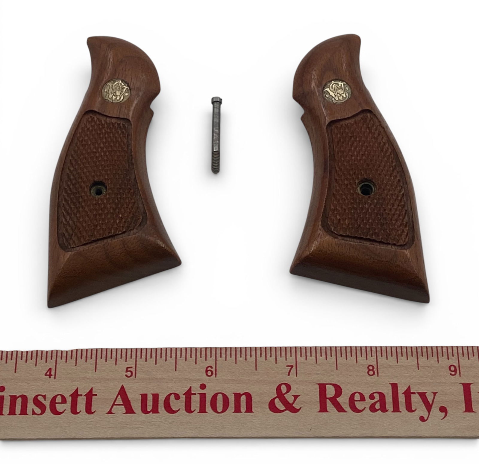 Excellent Factory Smith & Wesson Revolver Take-Off Magna Grips / Stocks with Screw: See Photos and ruler to determine size and fitment 