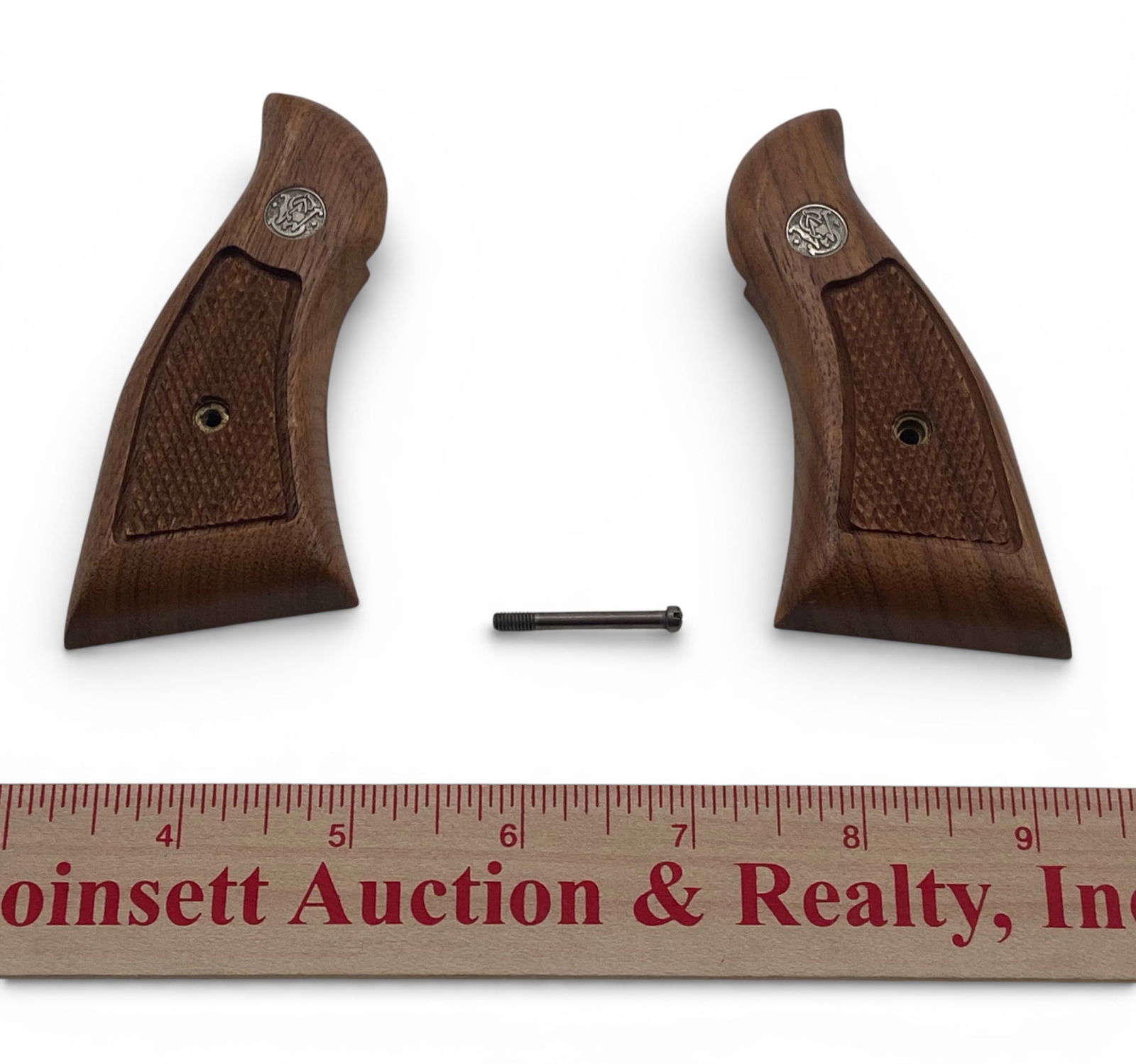 Excellent Factory Smith & Wesson Revolver Take-Off Magna Grips / Stocks with Screw: See Photos and ruler to determine size and fitment 