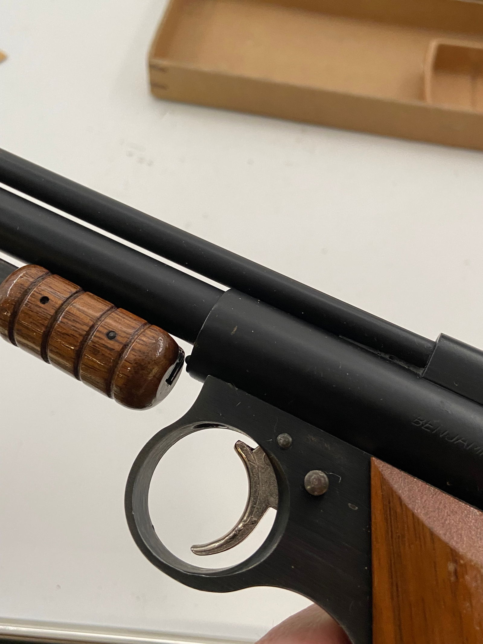 Vintage Benjamin Franklin #117 Air Pistol in Box w/ Pellets - 7