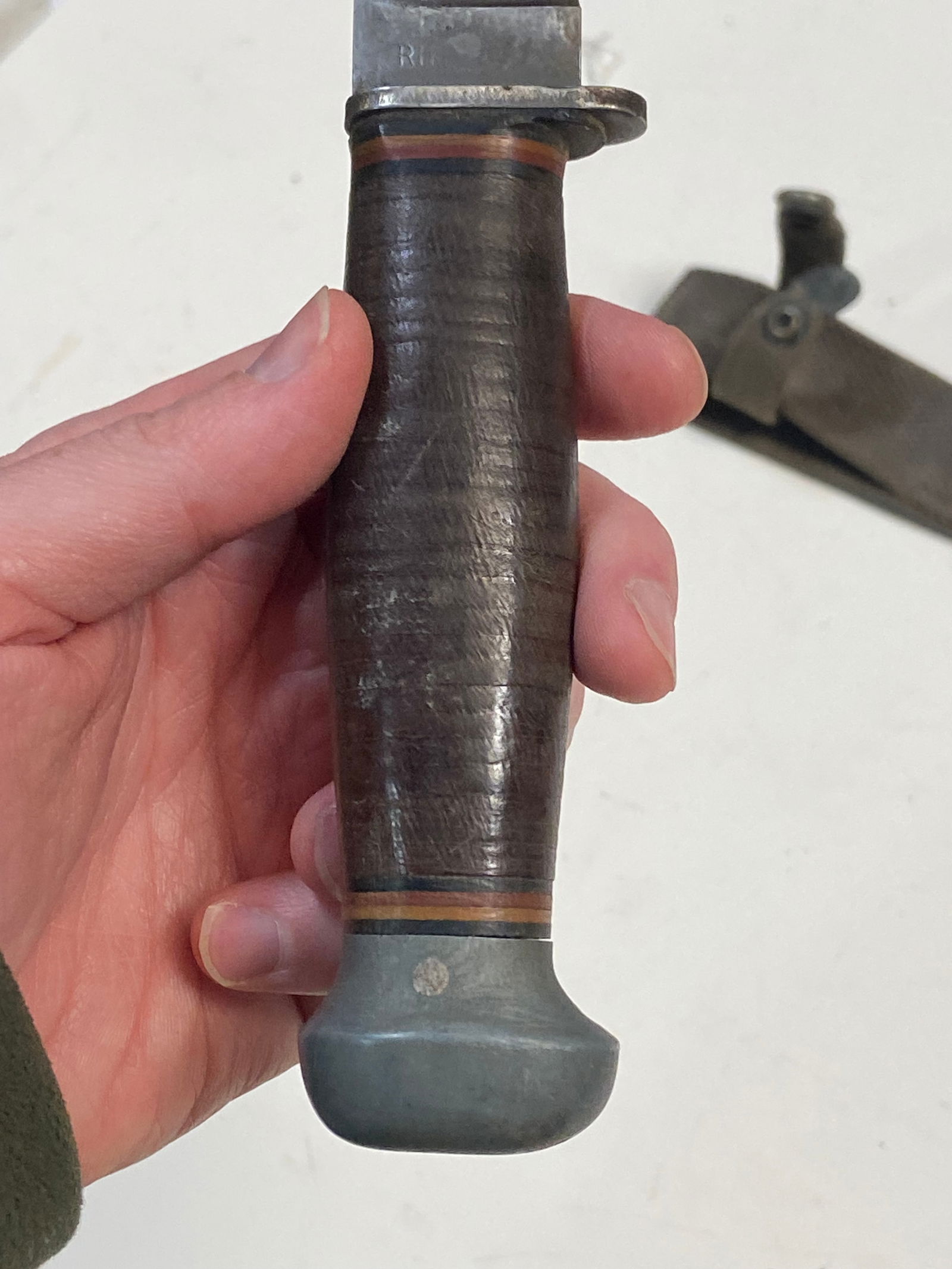 WWII USN Mark 1 RH 35 Fighting Knife by PAL with Correct USN MK 1 Scabbard - 4