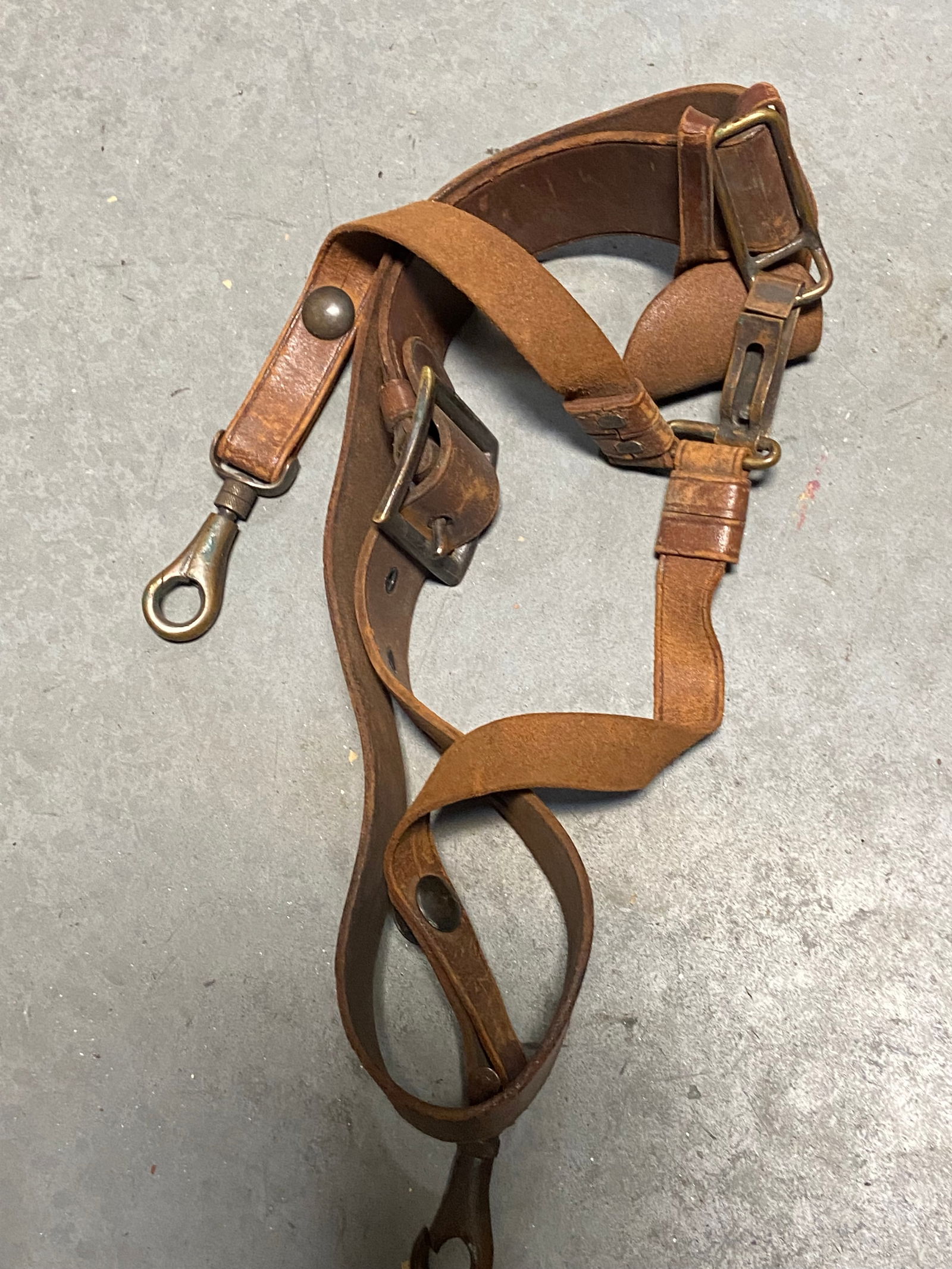 Sam Brown Belt and Antique Leather Sword Hanging Belts (Collectible) - 3