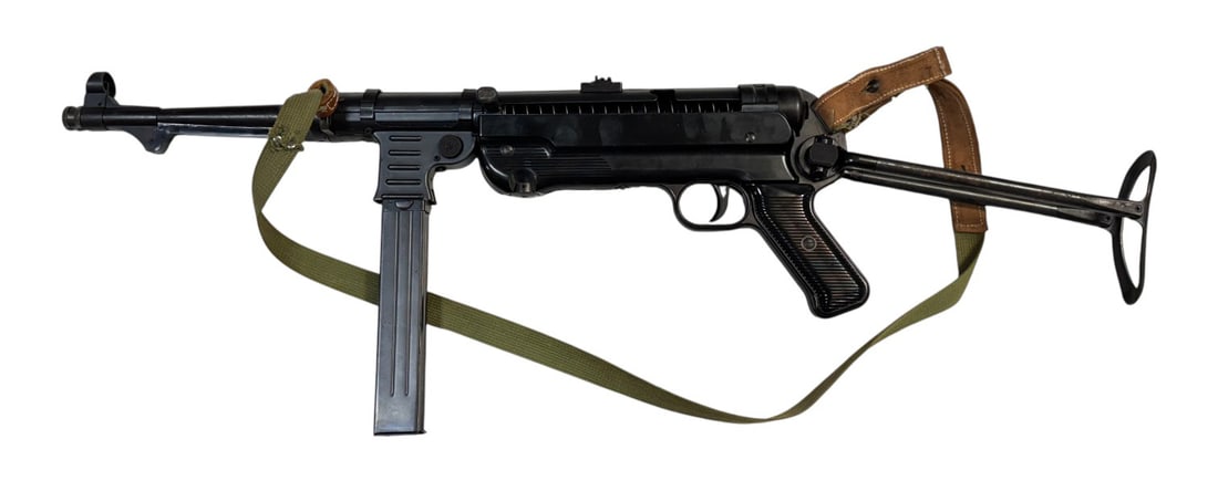 Rare Desirable MGC 1968 Tokyo Japan Replica German MP40 Submachine Gun w/ Original Magazine & Sling (1 of 20)