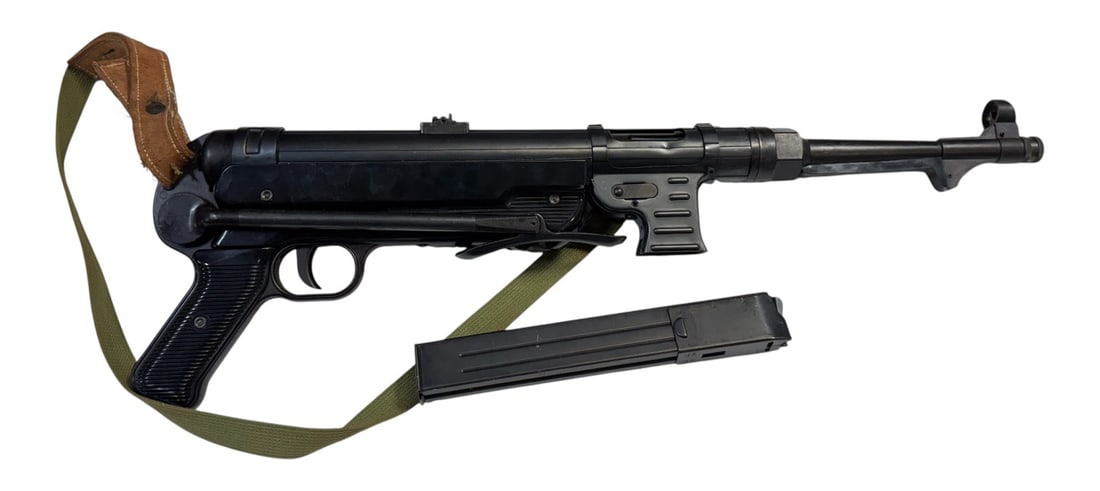 Rare Desirable MGC 1968 Tokyo Japan Replica German MP40 Submachine Gun w/ Original Magazine & Sling - 3