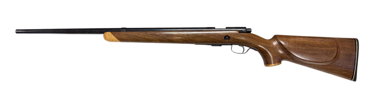 Excellent 1957 Winchester Model 75 .22 LR Bolt Action Magazine Rifle (1 of 20)