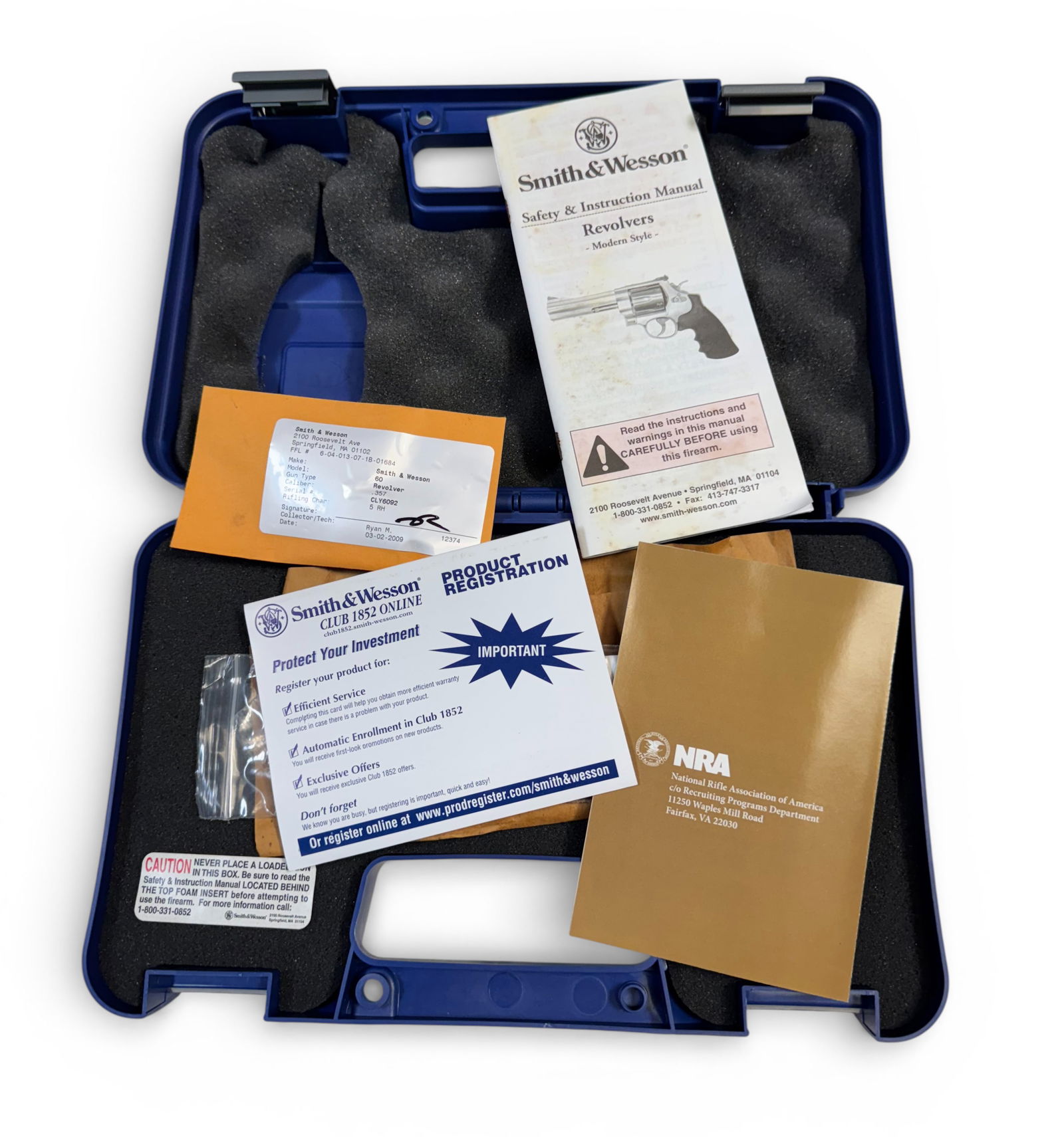 Factory Smith & Wesson Hard Case - 2