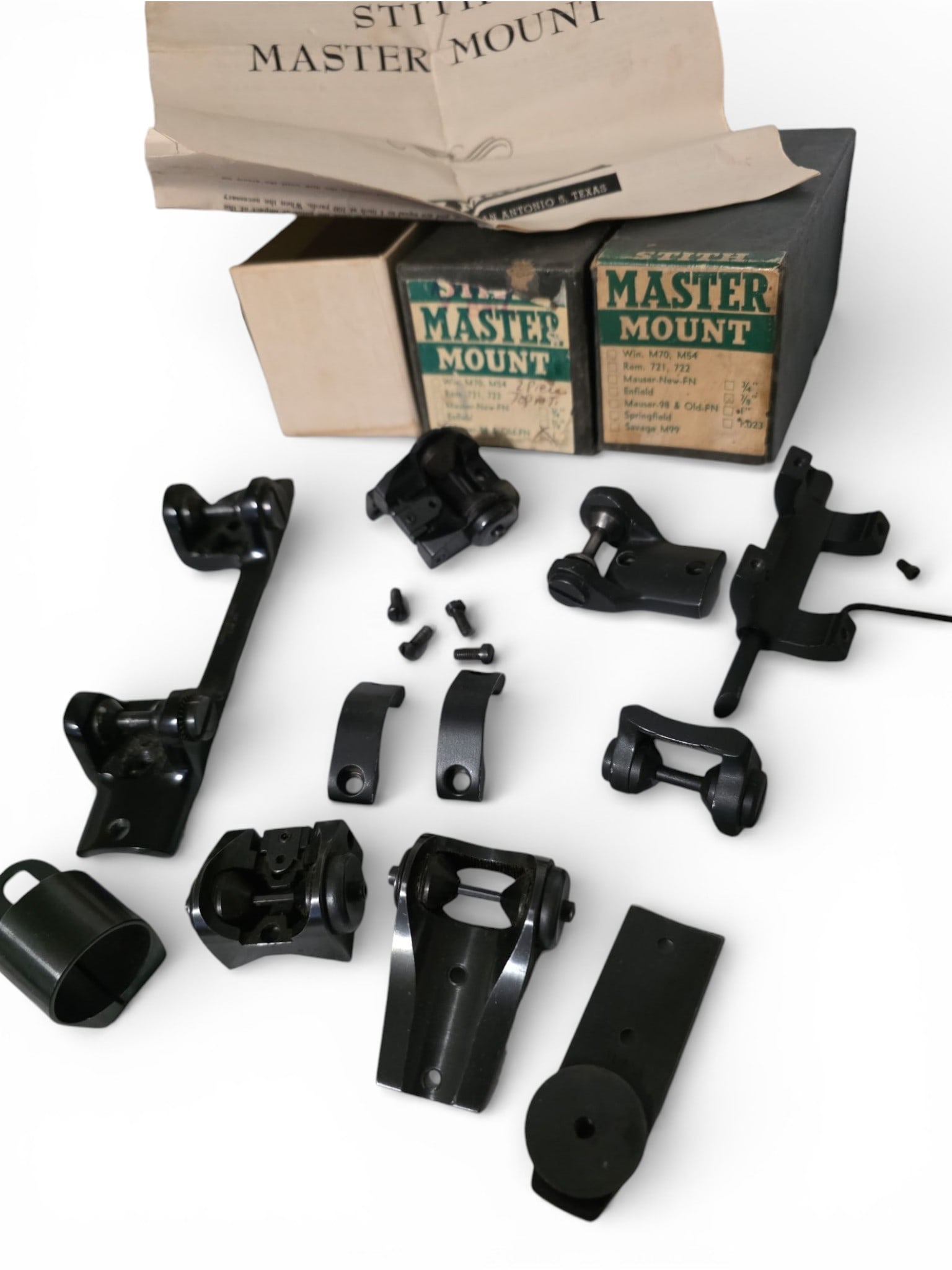 Rare Vintage Stith Master 2-Piece 1" Top Scope Mount in Box for Mauser 98 & Old-FN: The vintage Stith Master mount is designed for 1940s and early 1950s era rifles. This one is a 1" Tube Model for the Mauser 98 & Old-FN Rifles. They can accommodate vintage 26mm scopes like the Kollmo