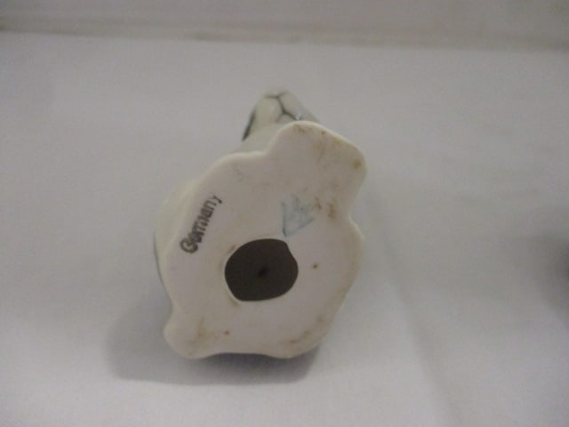 Four Goebel Porcelain Rabbit Figures - 8