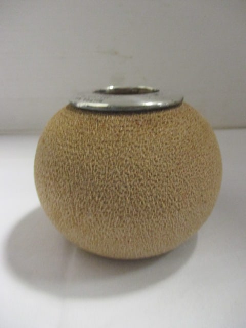 1926 Royal Doulton Ink Well with Sterling Rim: 3 1/2"h, date on bottom 