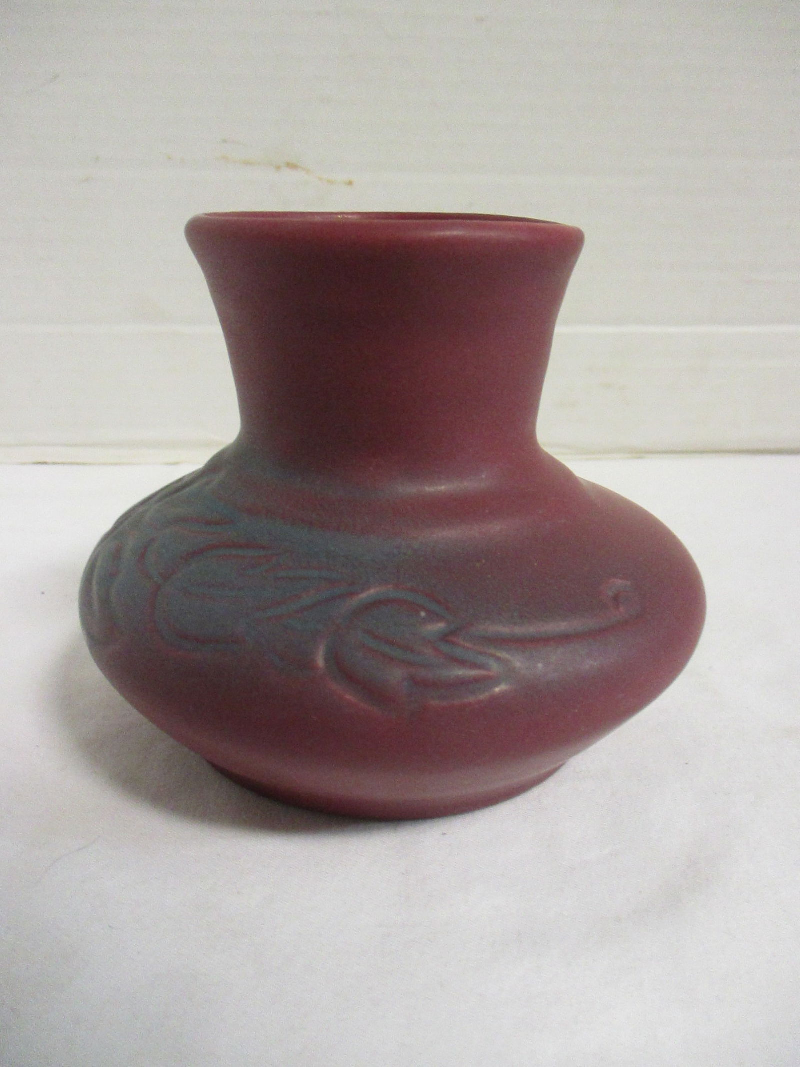 1930's Van Briggle Pottery Mulberry Floral Vase (1 of 6)