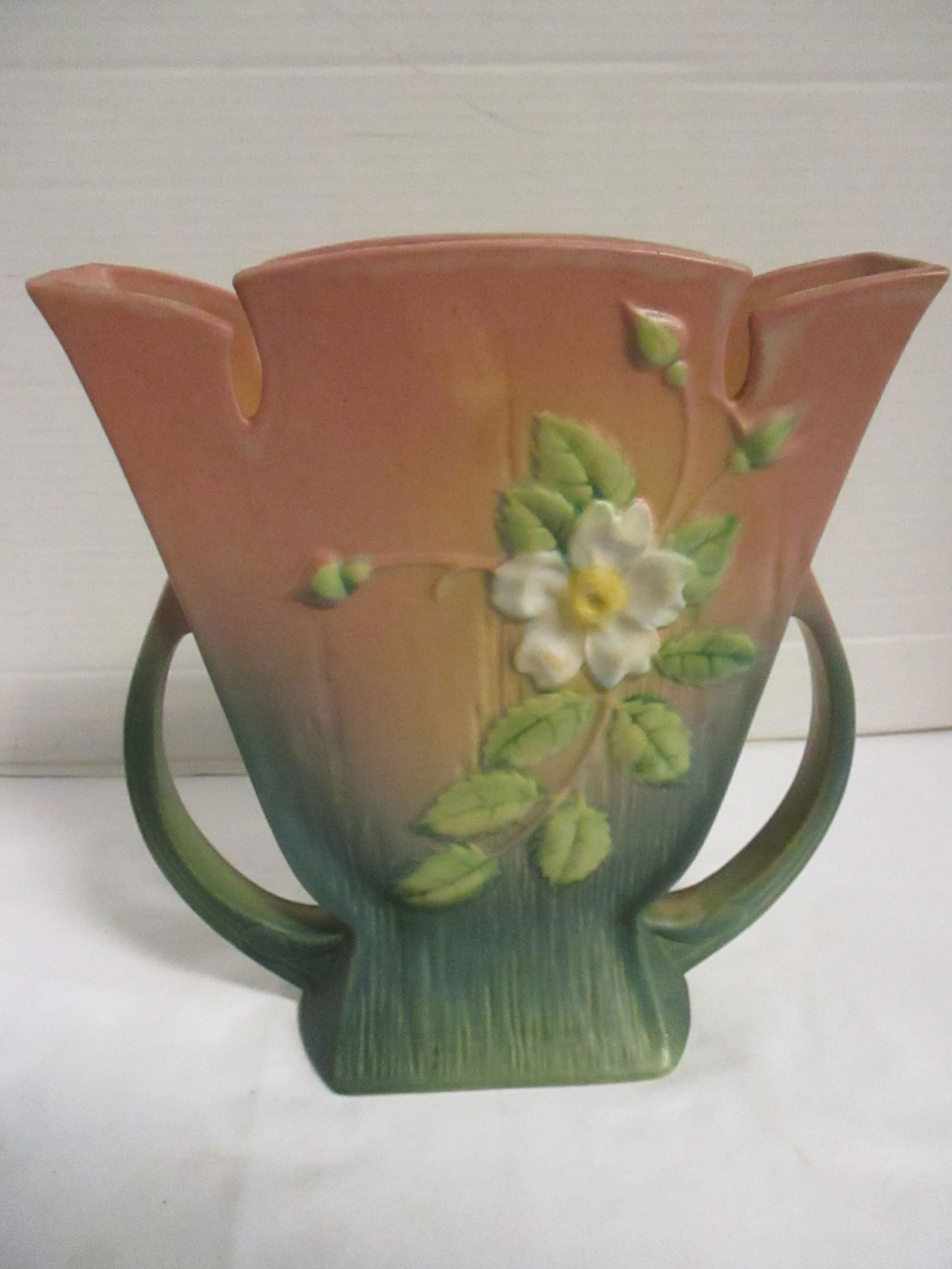 Circa 1940 Roseville Pottery White Rose Vase (1 of 7)