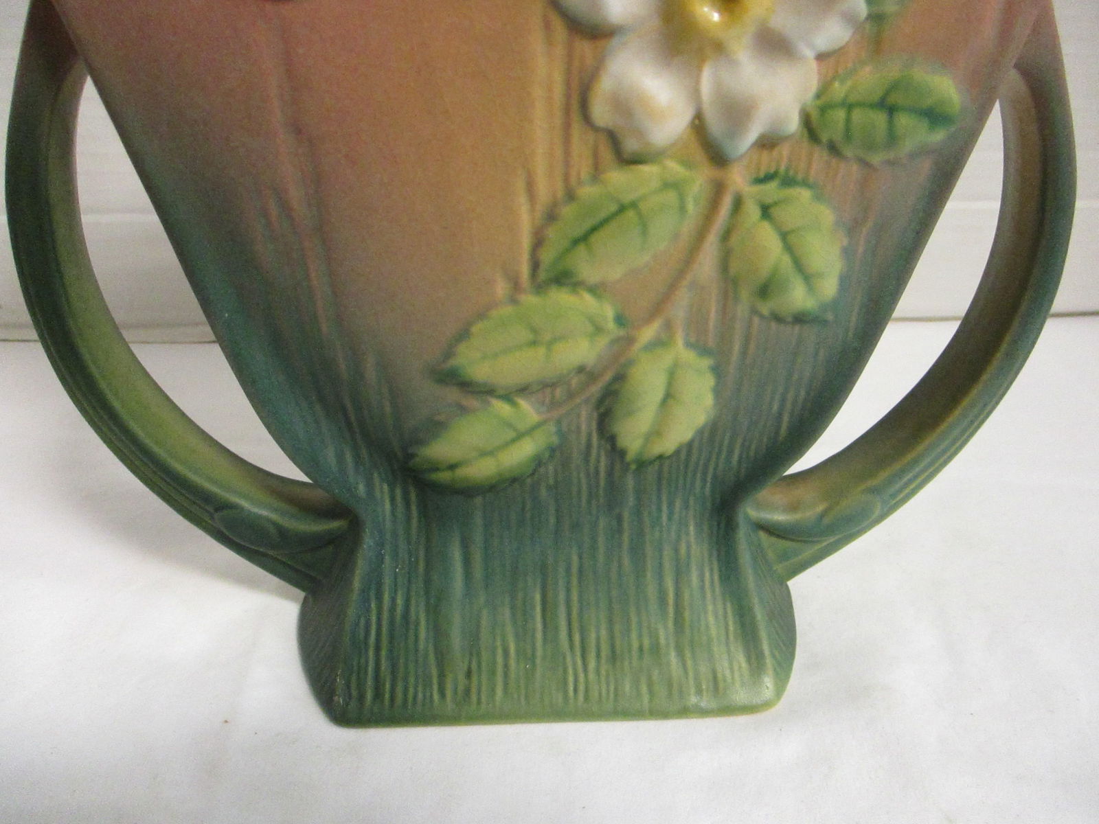 Circa 1940 Roseville Pottery White Rose Vase - 3