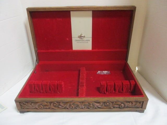 Midcentury Carved Oak Silver Chest: 19 3/4" x 11 1/2" x 4 1/4"