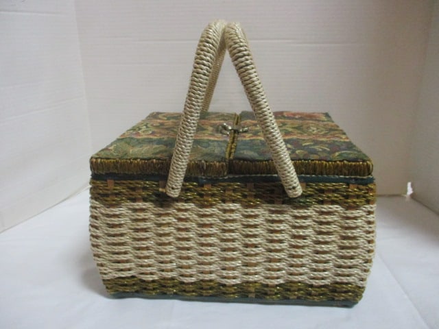 Retro Woven Sewing Basket with Fabric Top (1 of 8)