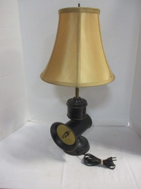 1940's "Antique Car Horn" Table Lamp (1 of 7)
