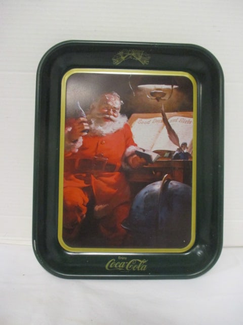 1983 Coca-Cola Santa Serving Tray: 10 3/4" x 13 1/4" x 1"