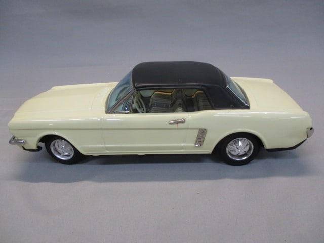Vintage Bandai "American Car Series" 1965 Ford Mustang - 6