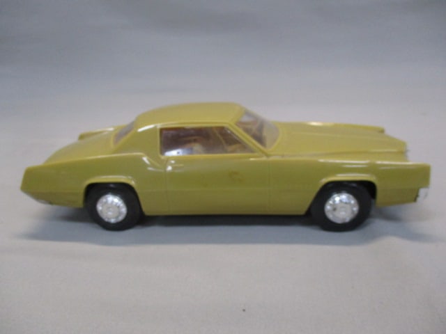 Vintage Cadillac Eldorado Hard Plastic Car with Original Box - 5