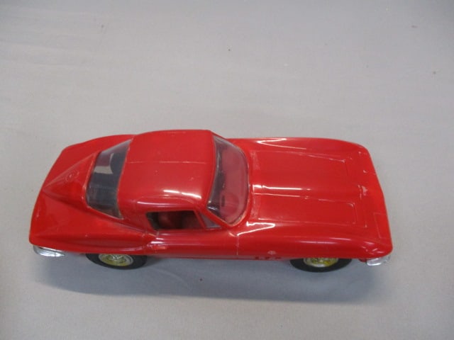 Cox Slot Car 1963 Chevrolet Corvette Stingray - 5