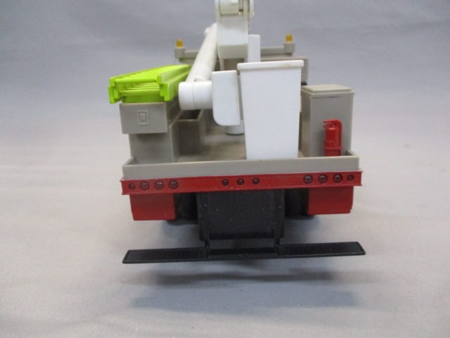 Virginia Power GMC Top Kick Bucket Truck - 7