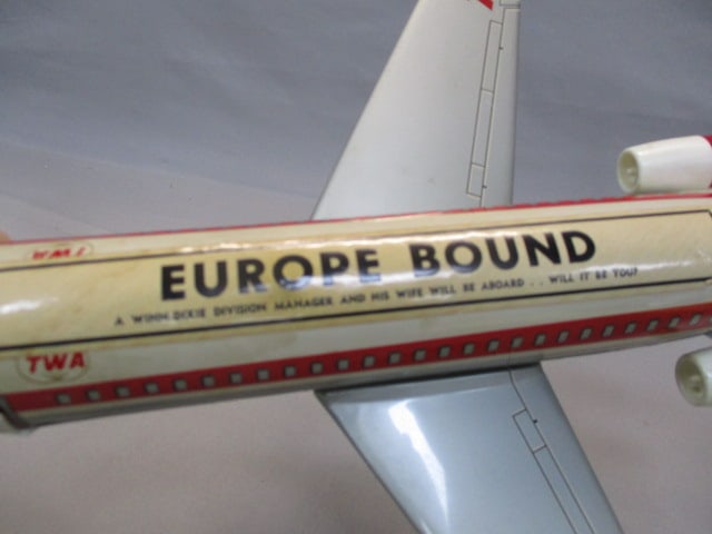 1960's TWA Douglas DC9 Tin Litho Toy Battery Operated - 5