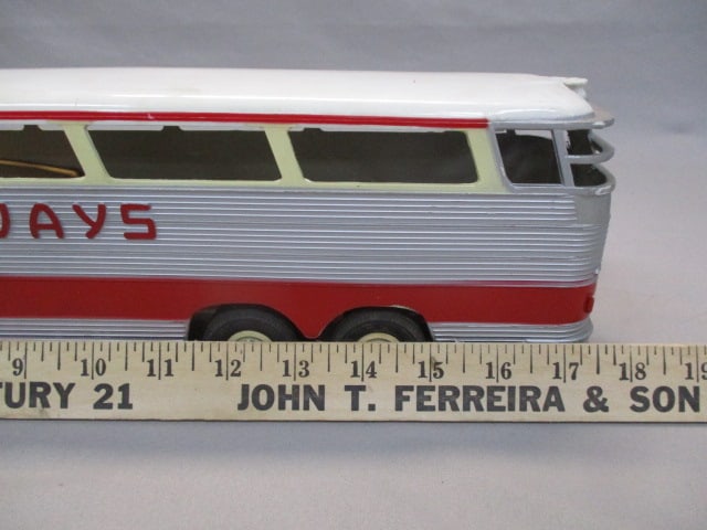 1950's Trailways Tru-Liner Plastic & Metal Bus - 10