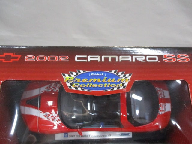 35th Anniversary 2002 Chevrolet Camaro SS Diecast Car - 2