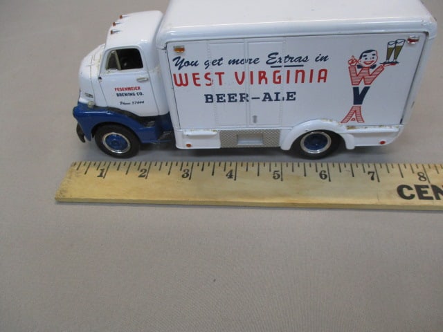 1952 GMC Insulated Van "West Virginia Beer & Ale" - 10