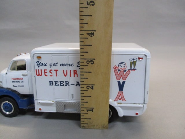 1952 GMC Insulated Van "West Virginia Beer & Ale" - 11