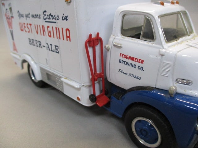 1952 GMC Insulated Van "West Virginia Beer & Ale" - 5