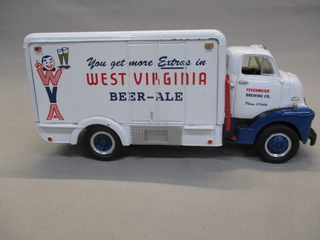 1952 GMC Insulated Van "West Virginia Beer & Ale" - 6