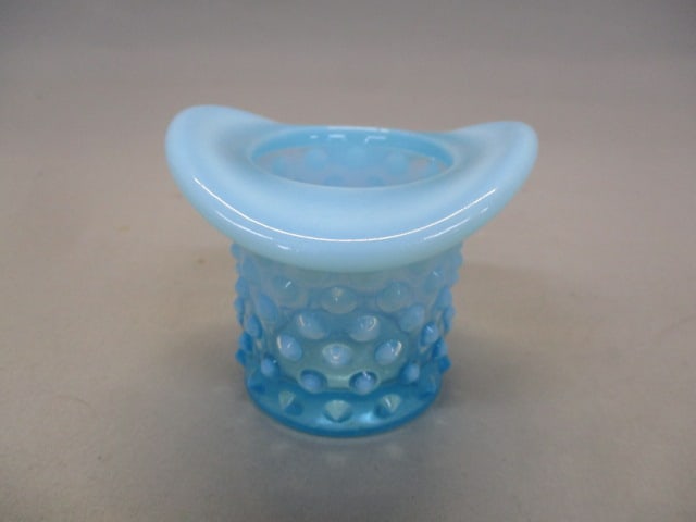 Fenton Blue Opalescent Hobnail Top Hat: 2.5" 