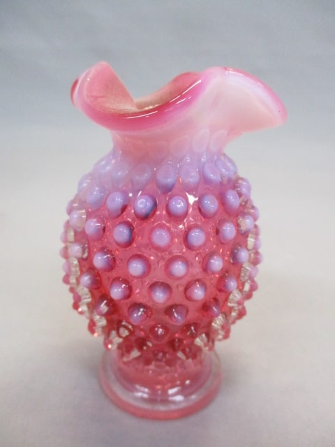 Fenton Cranberry Opalescent Hobnail Bud Vase 4" (1 of 4)