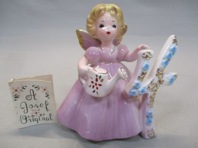 Josef Originals 4th Birthday Angel 3.5" Has Tag: . 