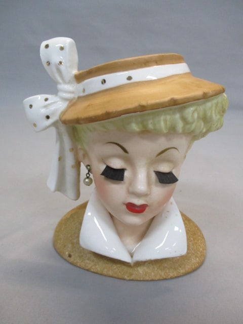5.5" Napco 1959 #C39598 Lady Head Vase: . 