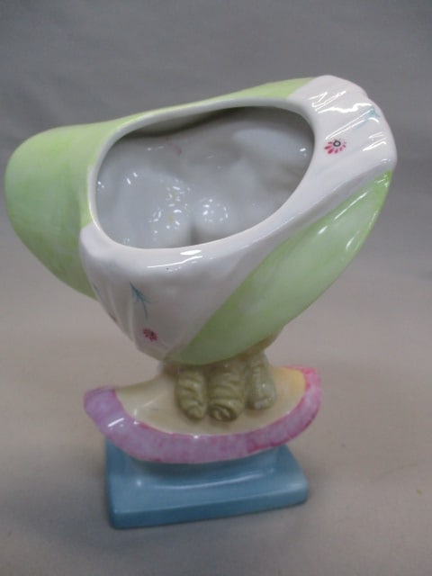 6.5 Ucago Lady Head Vase - 4