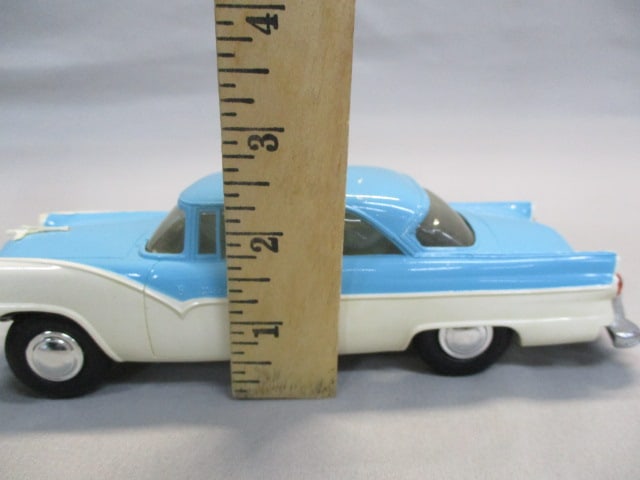 1956 Ford Fairlane Victoria Promo - 10