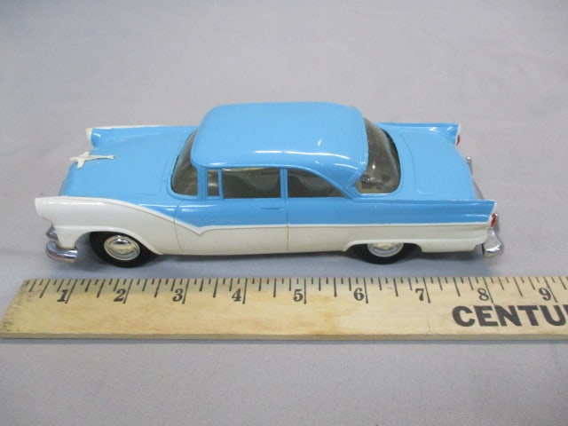 1956 Ford Fairlane Victoria Promo - 9