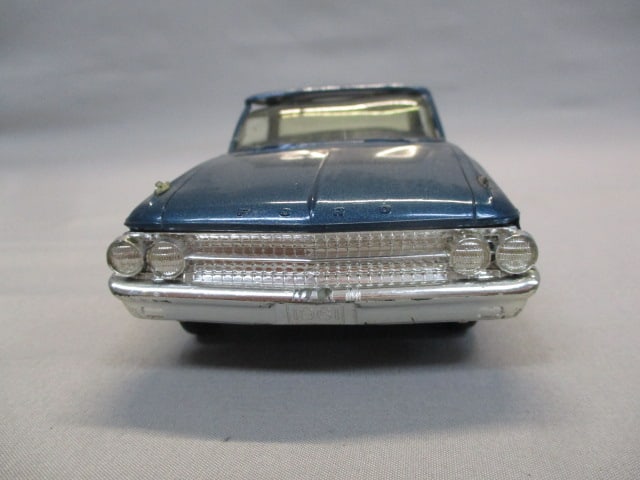 1961 Ford Galaxie Promo - 3