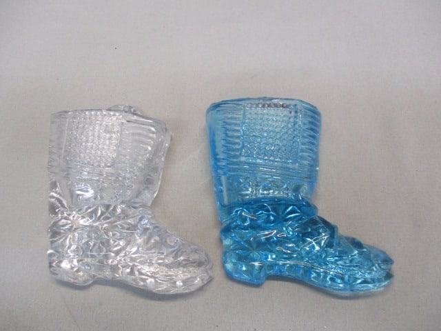 2 Glass Match Stick Holders Boots Daisy & Button Pattern: 4"