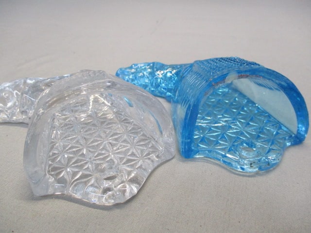 2 Glass Match Stick Holders Boots Daisy & Button Pattern - 2