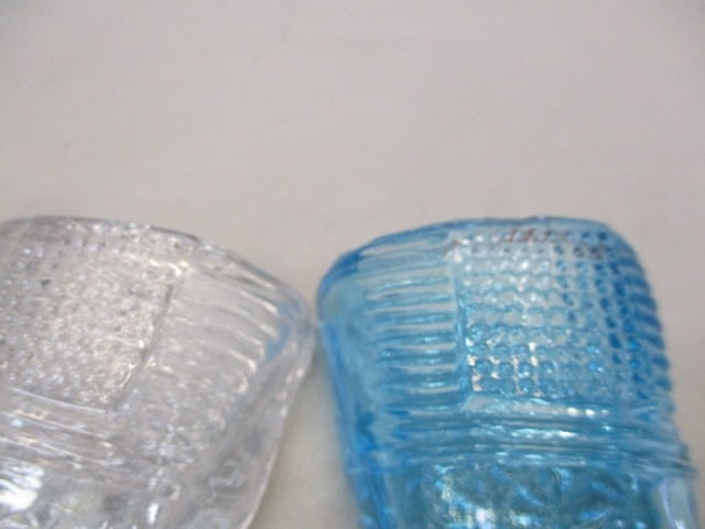 2 Glass Match Stick Holders Boots Daisy & Button Pattern - 3
