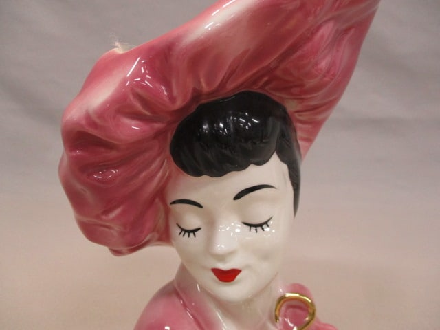 7.5" Lady Head Vase - 2