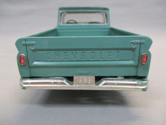 1962 Chevrolet Apache Fleetside Pickup Truck Promo - 6