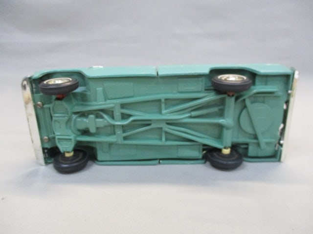 1962 Chevrolet Apache Fleetside Pickup Truck Promo - 8