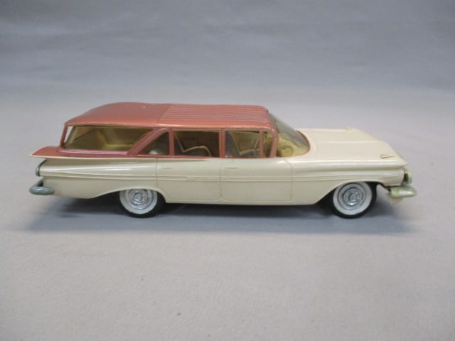 1959 Chevrolet Nomad Friction Promo - 6