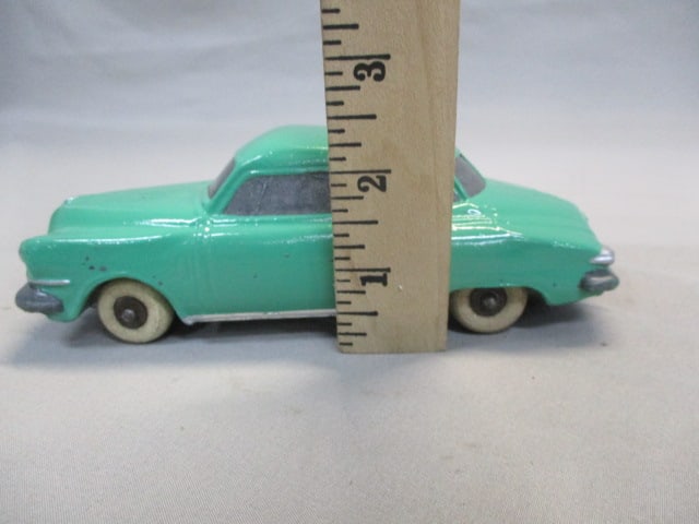 1940's Diecast Studebaker Commander Promo - 10