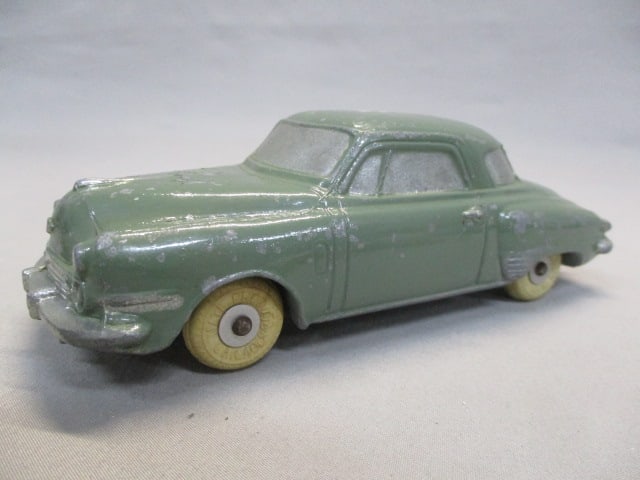 1947/48 Diecast Studebaker Commander Promo (1 of 10)
